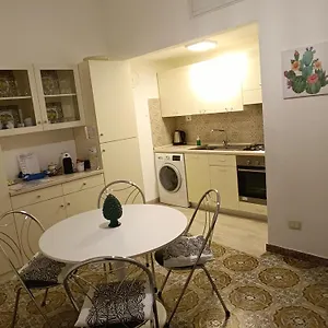  Apartment A Mennulara, Centro Italy